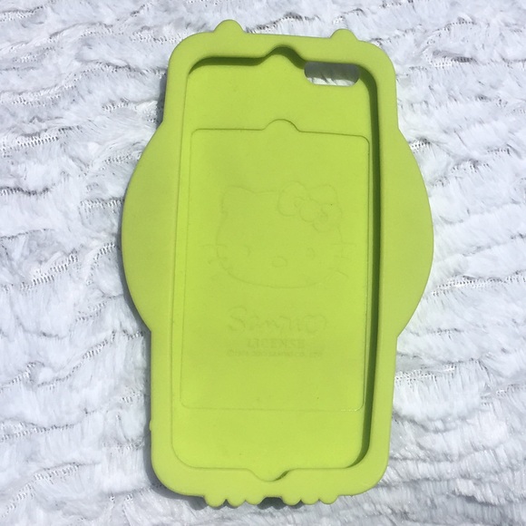 iPhone 6 Case Hello Kitty x Mike Wazowski/Monsters Inc - Picture 2 of 3